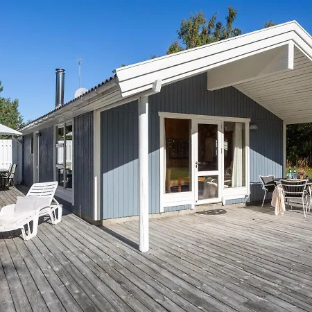Valda - 800m From The Sea In Ne Jutland By Interhome